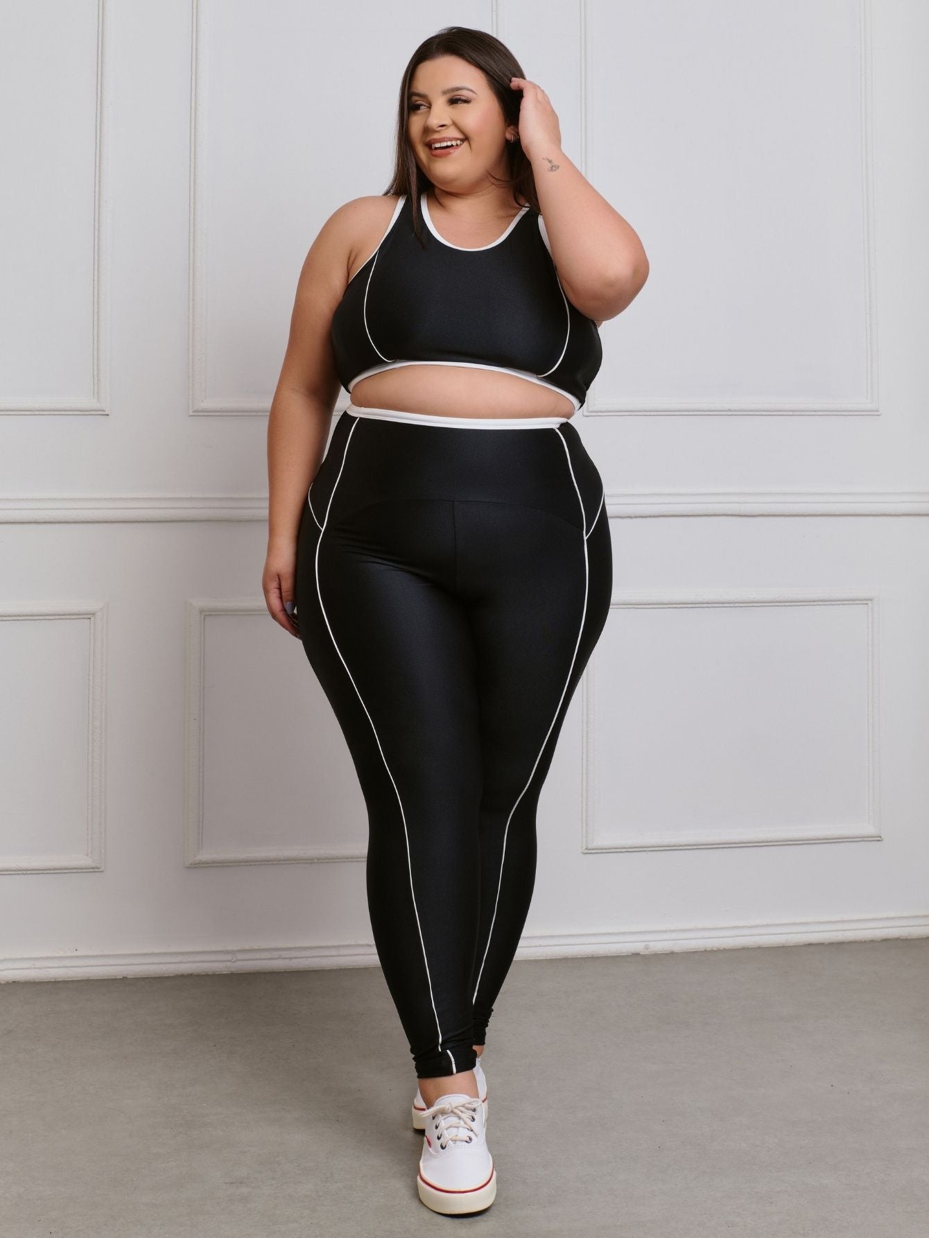 Conjunto Fitness Brilhoso Legging + Top S/bojo Plus Size