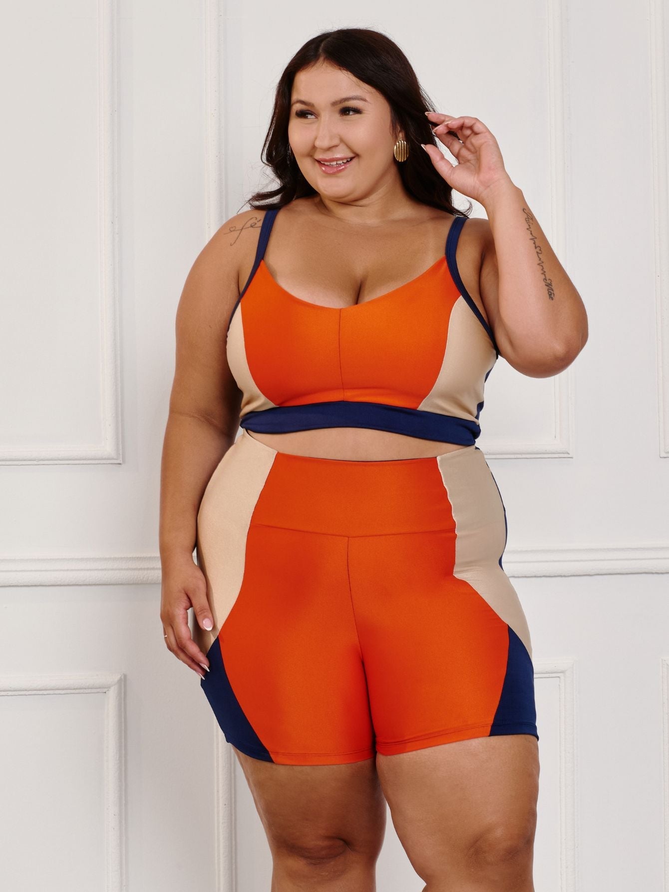 Conjunto Fitness Brilhoso Bermuda + Top S/bojo Plus Size