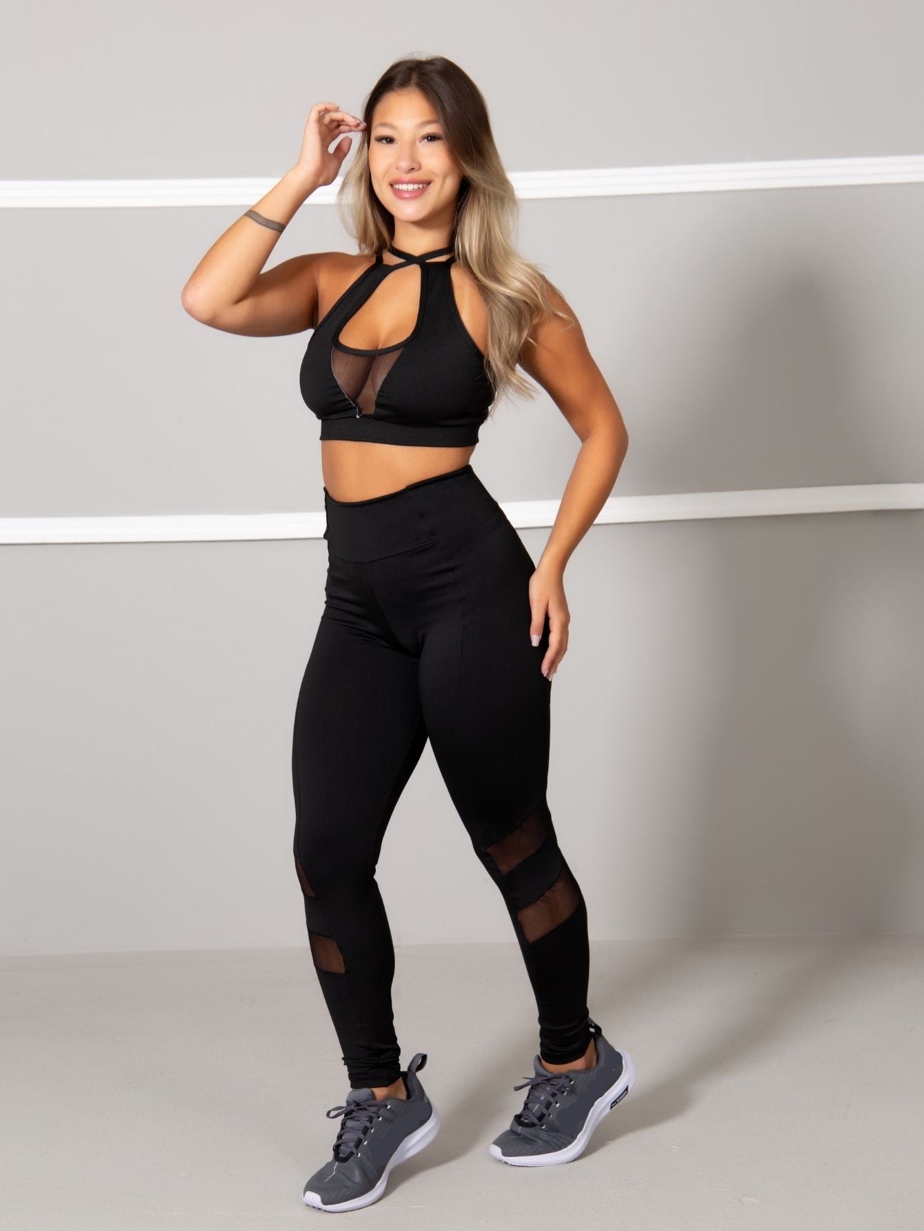 Conjunto Fitness Detalhe Em Tule (calça+top)