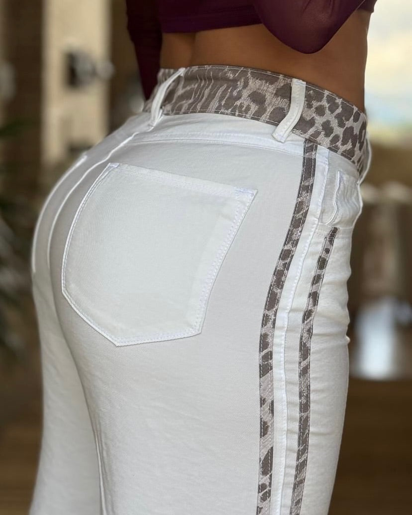 Calça Animal Print