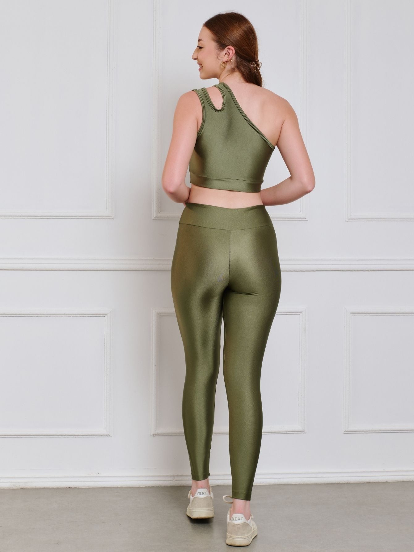 Conjunto Brilhoso (Calça +Top S/Bojo)