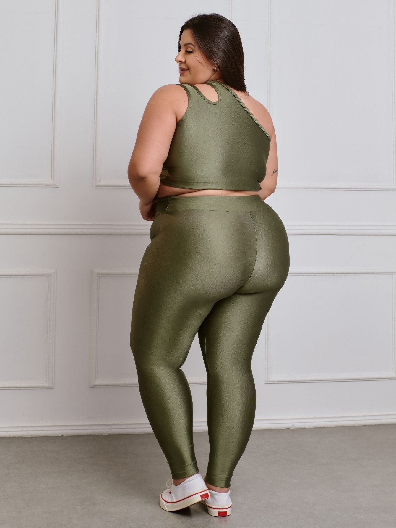 Conjunto Fitness Brilhoso Legging + Top S/bojo Plus Size