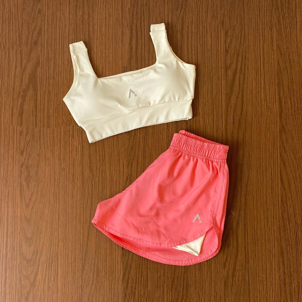 Conjunto Advance ( Top com bojo + Short Duplo )