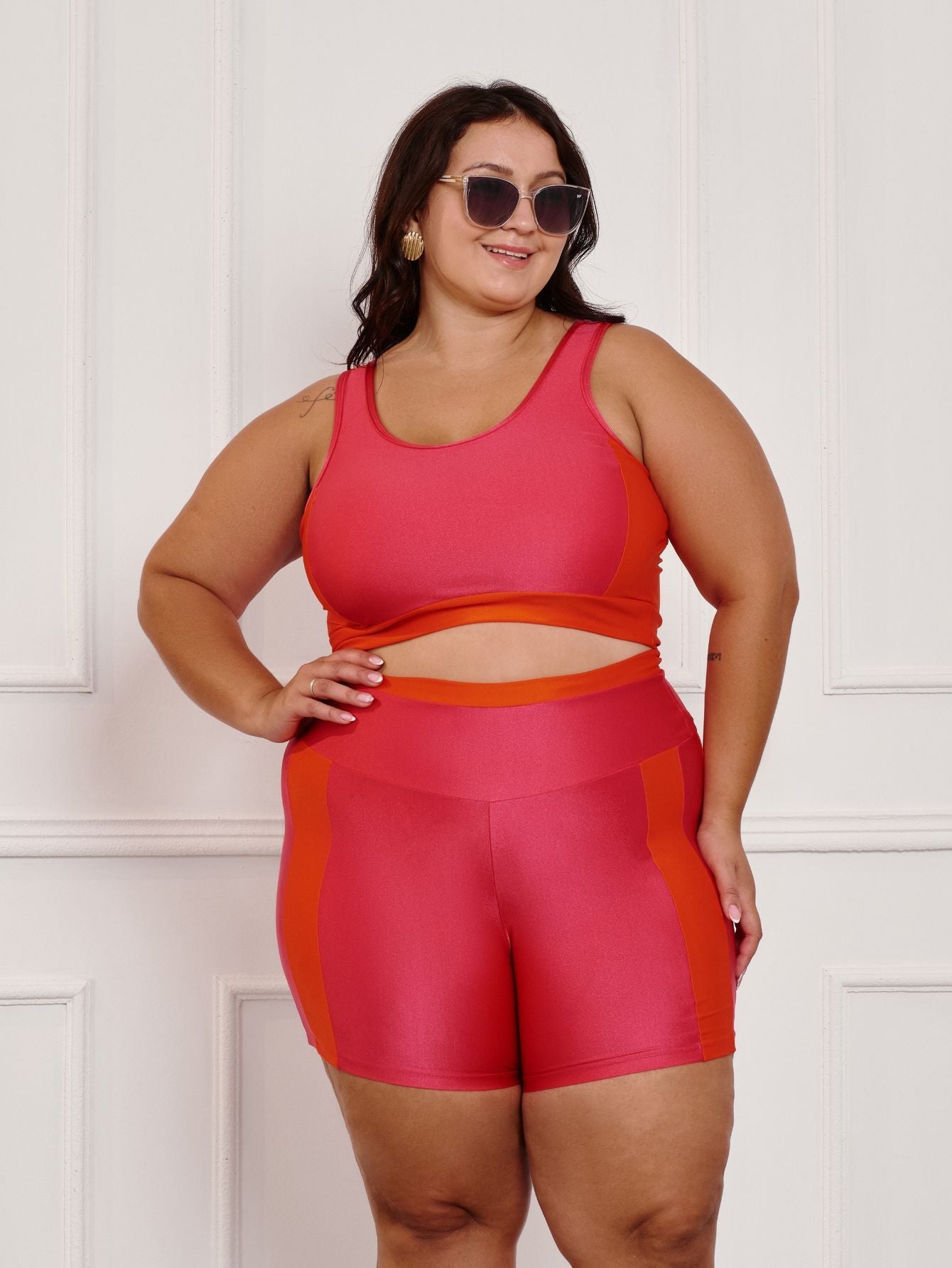Conjunto Fitness Brilhoso Bermuda + Top S/bojo Plus Size