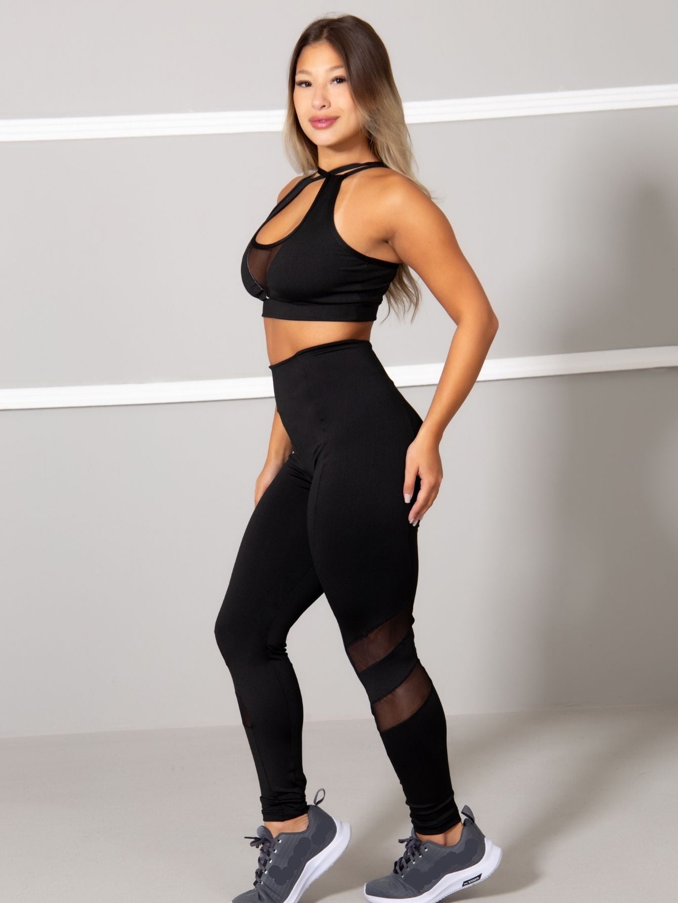 Conjunto Fitness Detalhe Em Tule (calça+top)